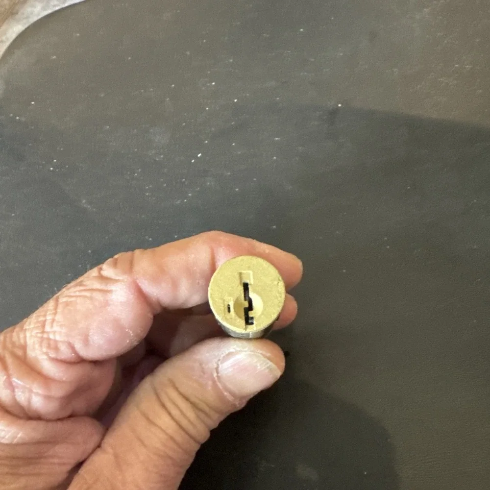 Kwikset Deadbolt‎ Replacement Cylinder brass